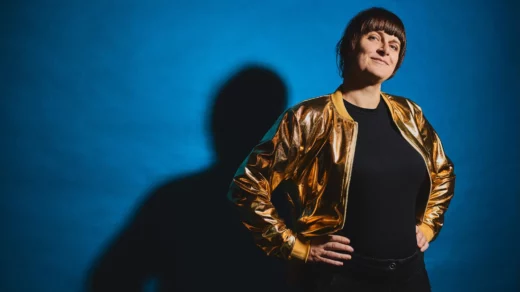 Ella Carina Werner im Teehaus Große Wallanlagen