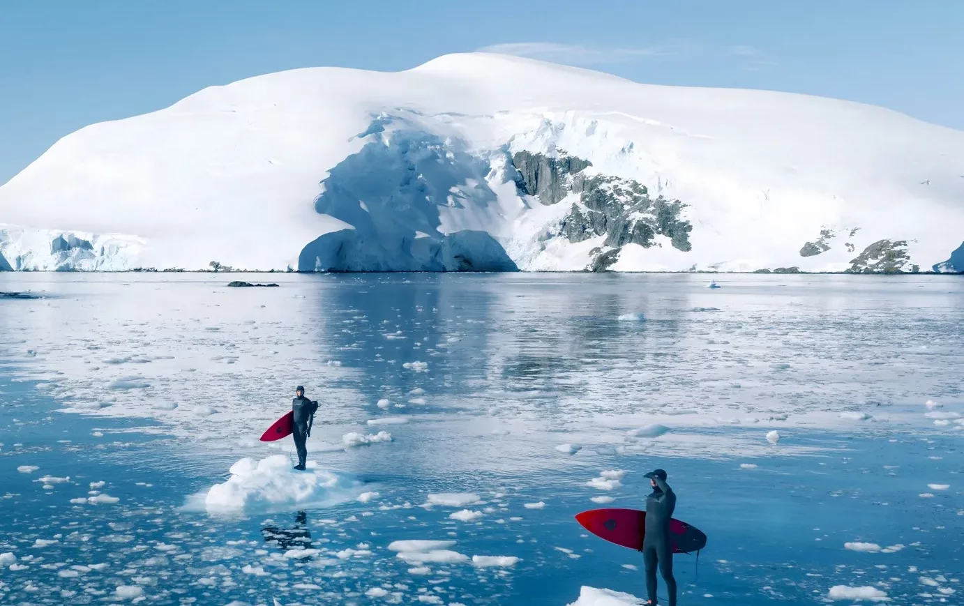 Surf Film Nacht mit ANTARCTICA - DOMAIN ONE im Zeise Kinos