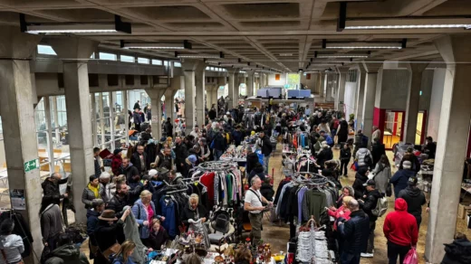 Hallenflohmarkt in der HAW Hamburg Bergedorf