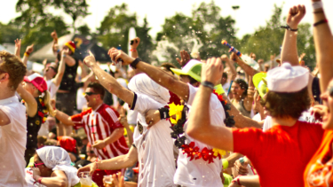 Das Public Viewing zu Europa- und Weltmeisterschaften ist in Deutschland ein äußerst beliebtes Event