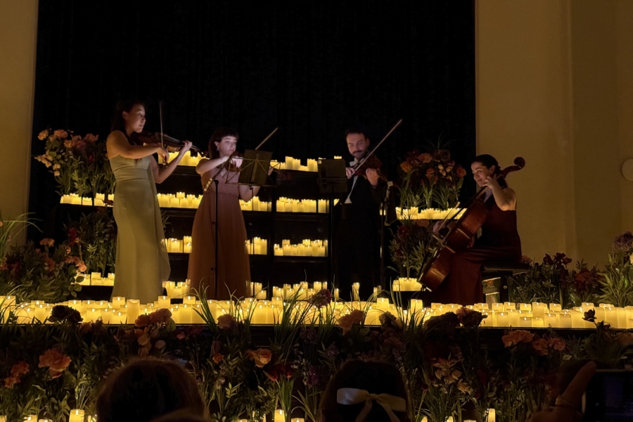 Das Donne Streichquertett ist in Hamburg ansässig und besteht aus zwei Geigen, einer Bratsche und einem Cello