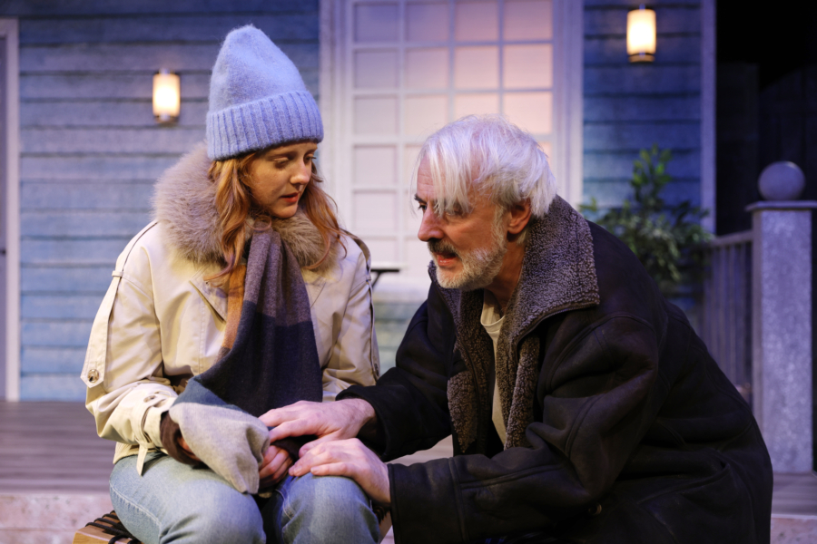 Catherine und ihr Vater hegen in Geheimnis: „Proof“