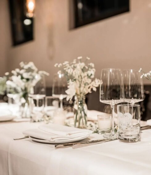 Feiern bei den Profis: Zahlreiche Restaurants, wie das Küchenfreunde Kraftwerk, sind tolle Locations für die private Feier / ©Küchenfreunde