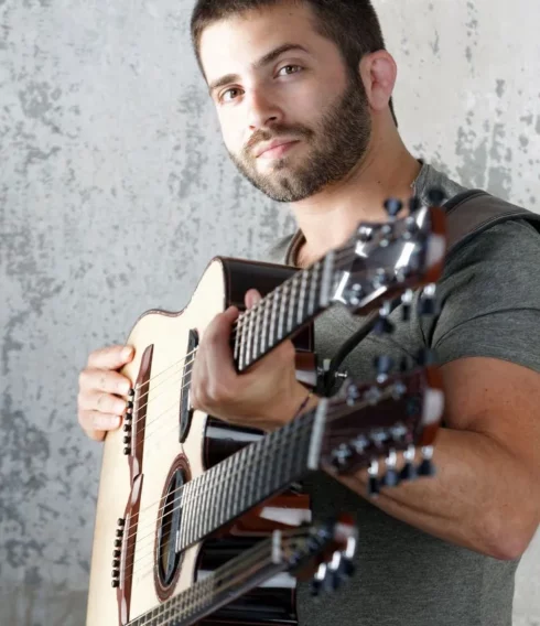 Luca Stricagnoli im Nica Jazz Club