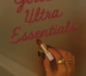 GIRLS ULTRA ESSENTIALS im Molotow