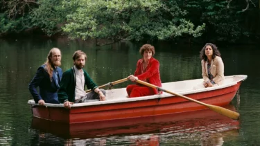 Carolina Lee und James Dean Kindle in der Pony Bar