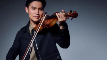 Ray Chen mit dem Amsterdam Sinfonietta in der Elbphilharmonie