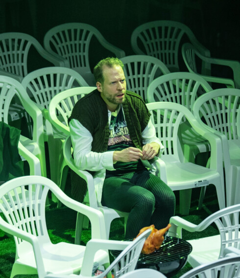 Dennis Schwabenland in seiner Solo-Performance „Mülheim Absturz Ruhr“