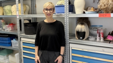 Susan arbeitet bereits seit zwölf Jahren als Chefmaskenbildnerin am Deutschen Schauspielhaus Hamburg