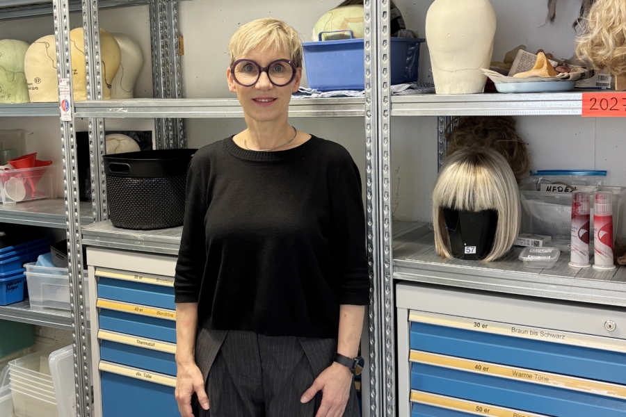 Susan arbeitet bereits seit zwölf Jahren als Chefmaskenbildnerin am Deutschen Schauspielhaus Hamburg