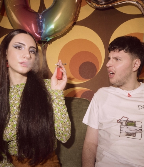 Es gibt auch Merchandising-Artikel wie T-Shirts von Edoardo Bianchini