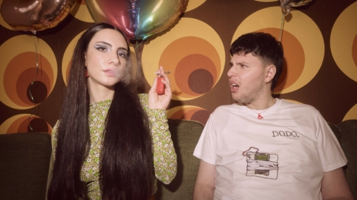 Es gibt auch Merchandising-Artikel wie T-Shirts von Edoardo Bianchini