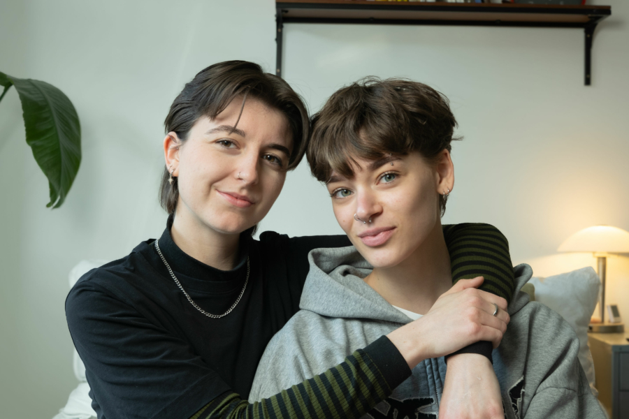 Besties und Geschäftspartnerinnen: Toni und Xenia von Connect Queer (©Tonishots)