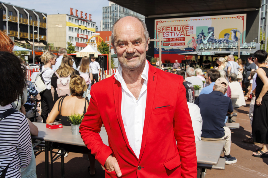 Corny Littmann auf dem Spielbudenfestival 2022 ( ©Morris Mac Matzen)