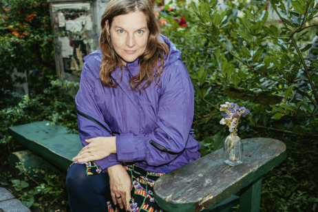 „Ich habe mir immer gedacht, dass ich meine Kindheit mal aufschreiben müsse“: Judith Holofernes