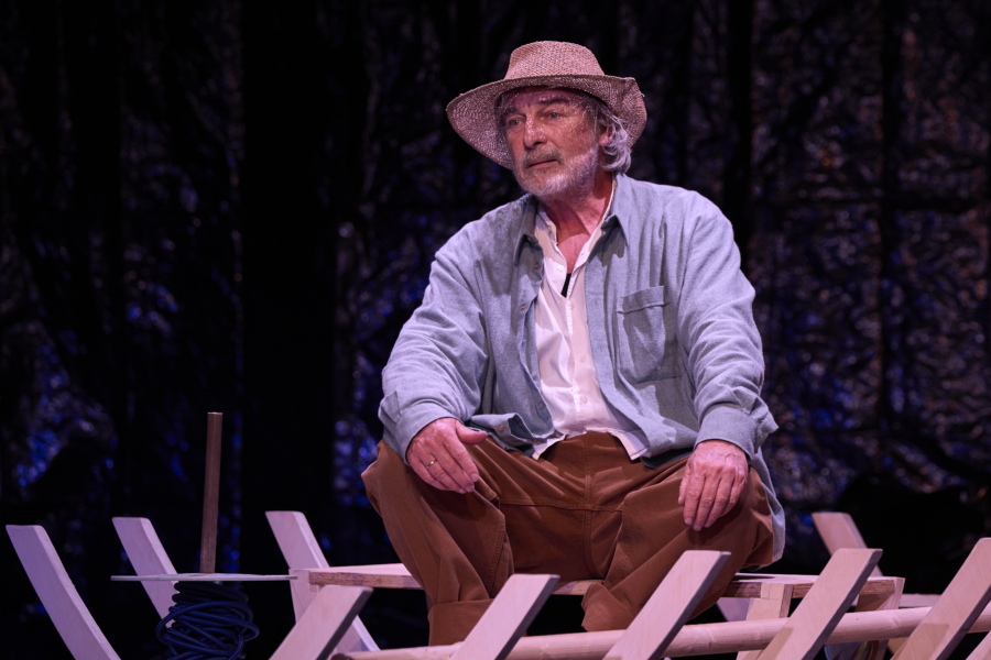 Auf zum letzten großen Fang: Stefan Hallmayer als Fischer Santiago