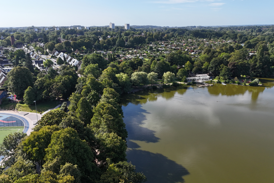 Ein Ausschnitt Harburgs vom Stadtpark aus gesehen