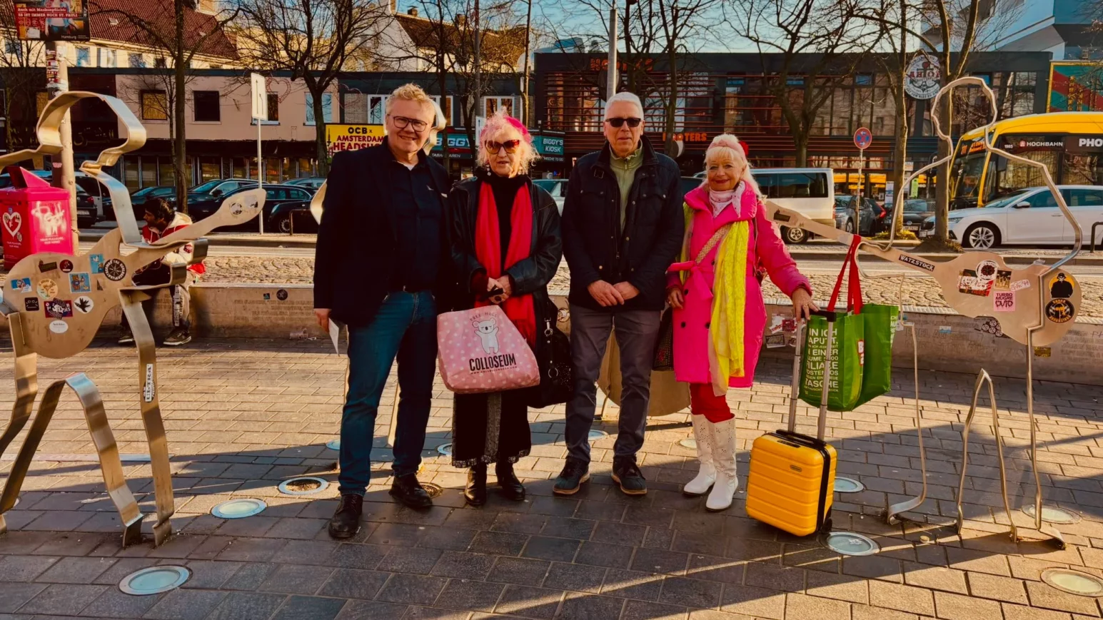 26.04. | Sei Teil der Aktion und verschenke leckere Kuchen und Kleidung an Obdachlose