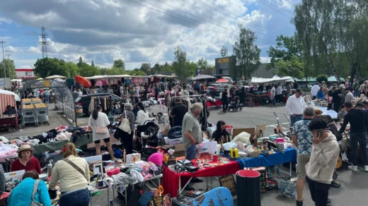 Flohmarkt auf dem Globus Gelände HH-Lurup