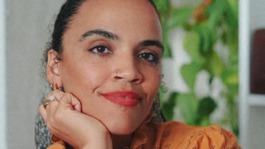 Lesung „Ökorassismus“ auf Kampnagel mit Ciani-Sophia Hoeder