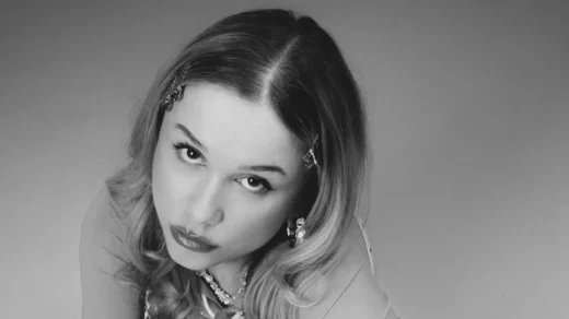 Bella „ich glaub ich“ geh auf Tour 2026 in der Hebebühne