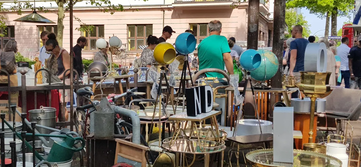 Flohmarkt im Immenhof in Hamburg-Uhlenhorst