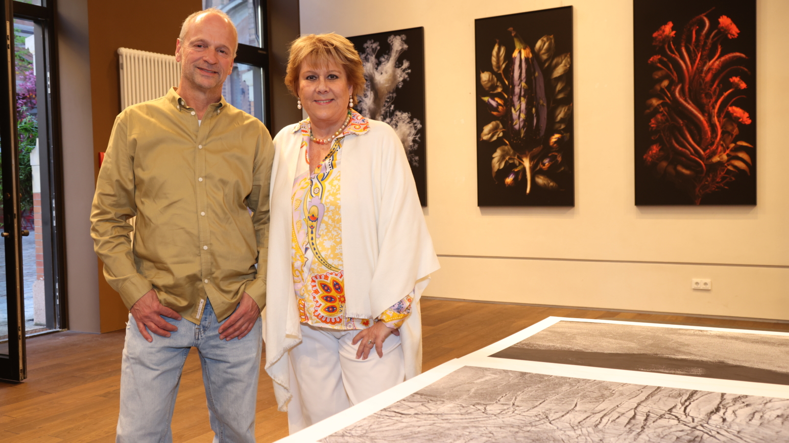 Fotograf Stephan Zirwes und Galeristin Livia Lisboa