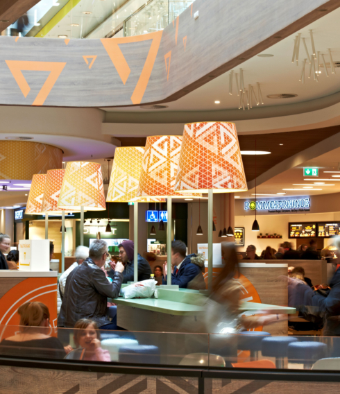 Hier trifft sich Harburg, hier shoppt Harburg: Phoenix-Center