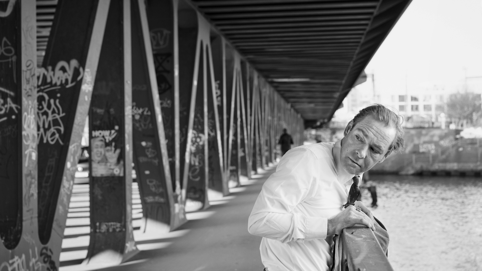 Mirco Kreibich spielt die Hauptrolle in „Fabian oder Der Gang vor die Hunde“