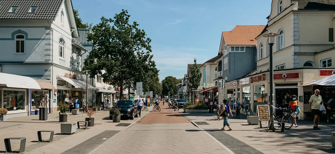 Antik- und Flohmarkt in Hamburg Othmarschen