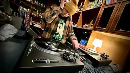 DJ.Cool (Oldschool Hip Hop) im Pony Bar
