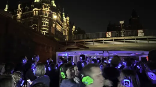 Die Kopfhörerparty auf der Elbe