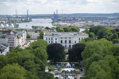 Zentraler Treffpunkt der altonale: der Platz der Republik in Altona