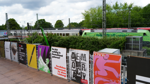 Im Rückblick: einige Plakate des Anfachen Awards IX zum Thema „Privileg“