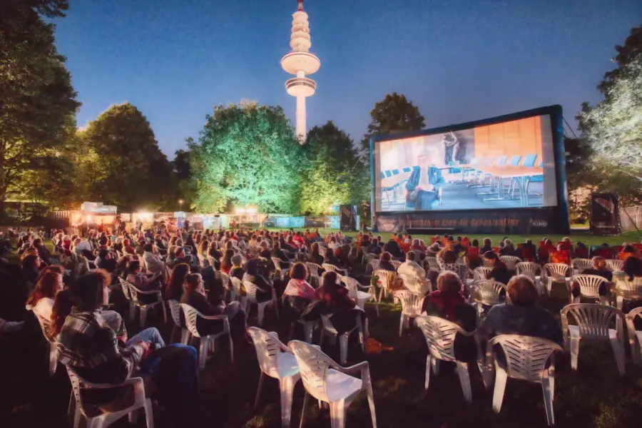 Das Schanzenkino zeigt auf zwei Leinwänden jeweils zwei Filme pro Veranstaltung