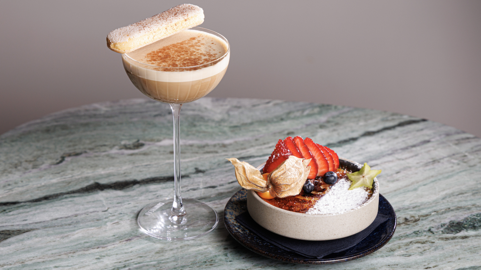 Finest5 Rebelión Bar. Uhlenhorst Fünf Cocktails mit jeweils passendem Food Pairing. Tiramisu Espresso Martini / Crema Catalana