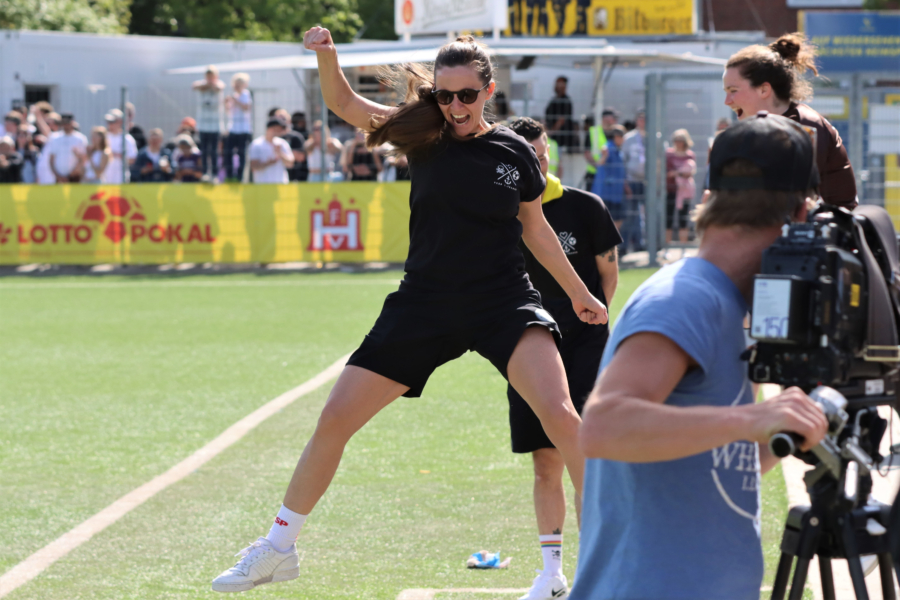 Macherin des „Frauenfußballwunders“ von St. Pauli: Trainerin Kim Koschmieder übernahm das Team am Tabellenende und führte es zum Klassenerhalt