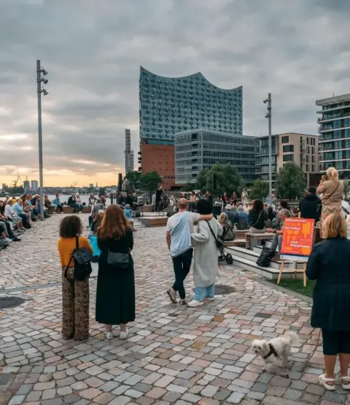 Sunset Sound am Strandkai Hamburg
