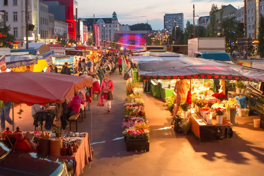 St. Pauli Nachtmarkt auf dem Spielbudenplatz