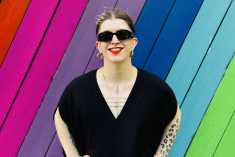 Bellatrix ist als Bookerin für die Partyreihe Queerpool tätig