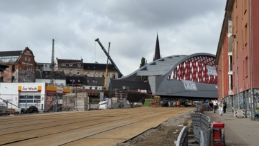 Es ist soweit: Die neue Sternbrücke hat in der Nacht zu Freitag, den 31.7. ihren neuen Bestimmungsort erreicht