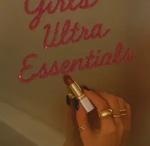 GIRLS ULTRA ESSENTIALS im Molotow