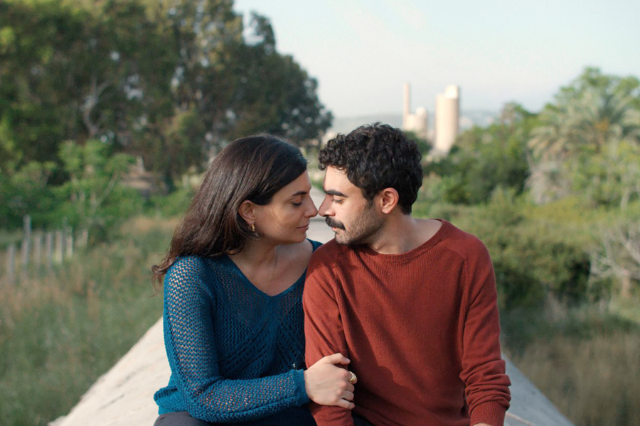 Wissen wie Romantik geht: Mounia Akl und Hassan Akil in „A Sad And Beautiful World“