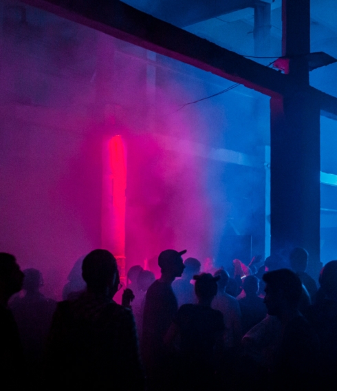 Der September bietet Technogängern in Hamburg eine bunte Mischung