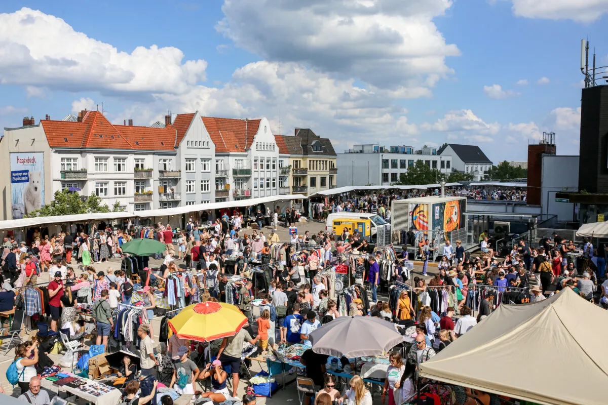 Rooftop-Flohmarkt auf dem Galeria Karstadt Osterstraße