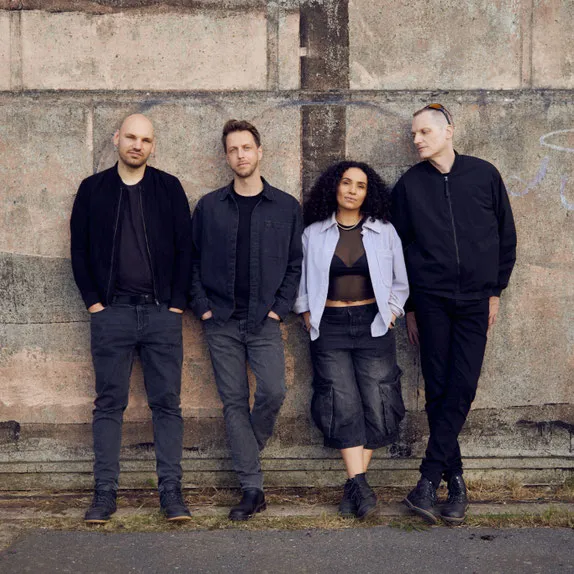 Bold Boom live im Freundlich+Kompetent
