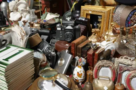 Flohmarkt Lange Reihe am Carl-von-Ossietzky-Platz