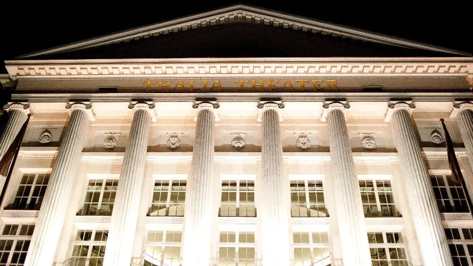 Demokratisches Oktoberfest im Thalia Theater