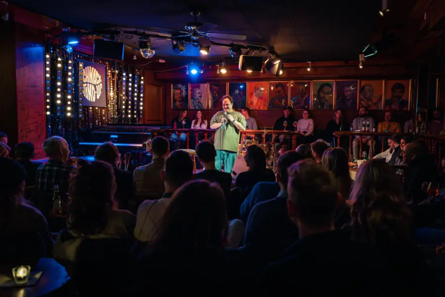 Comedy-Show „Schnack Stand-Up“ im Birdland
