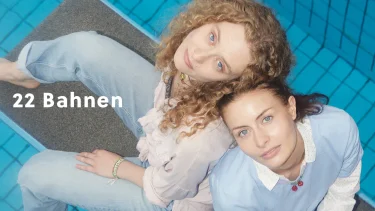 Caroline Wahls „22 Bahnen“ auf der Bühne im Altonaer Theater